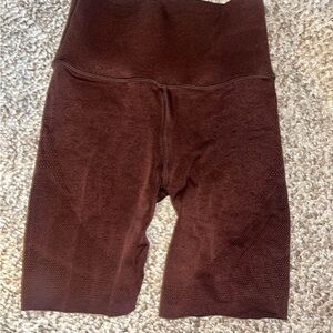 Sculptknit high rise biker shorts